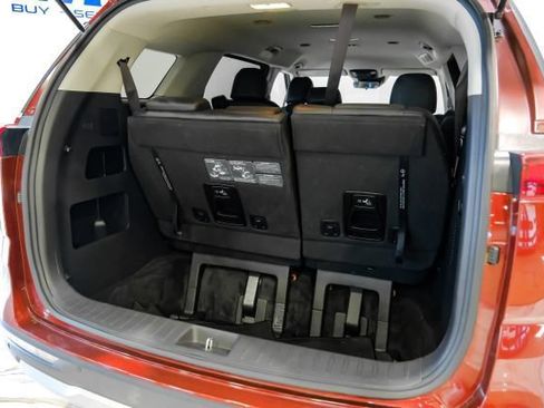 Used 2023 Kia Carnival LX FWD image 68