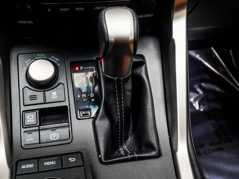 Used 2015 Lexus NX 200t FWD image 21