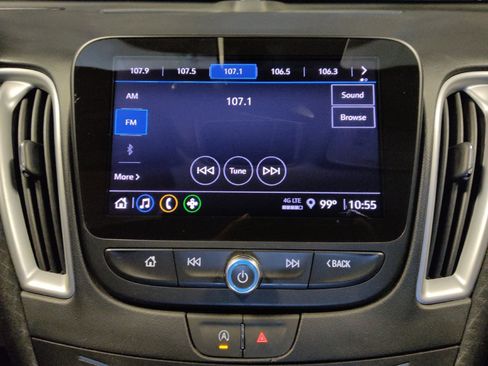 Used 2023 Chevrolet Malibu LS FWD image 25