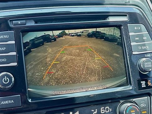 Used 2022 Nissan Maxima SV w/ Floor Mat Group FWD image 11