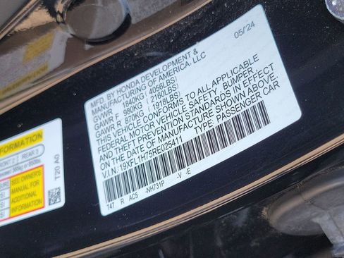 Used 2024 Honda Civic EX-L image 32