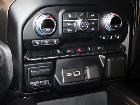 Used 2022 GMC Sierra 1500 AT4 image 49