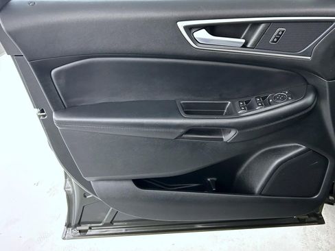 Used 2022 Ford Edge SEL w/ Convenience Package AWD/4WD image 9