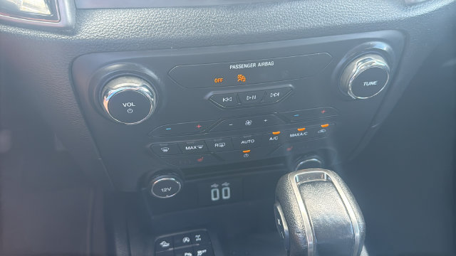 Used 2019 Ford Ranger XLT w/ Equipment Group 302A Luxury AWD/4WD image 21