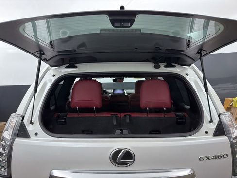 Used 2023 Lexus GX 460 Premium w/ Premium Package image 39