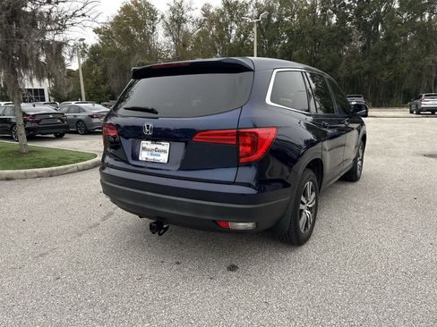Used 2017 Honda Pilot EX image 6