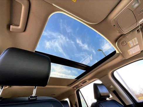 Used 2022 Ford Expedition Max XLT image 13