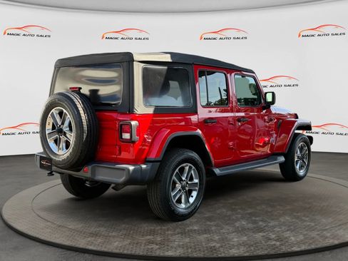 Used 2020 Jeep Wrangler Unlimited Sahara AWD/4WD image 10