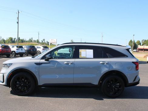 Used 2023 Kia Sorento SX FWD image 6