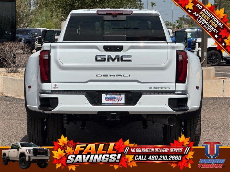 Used 2026 GMC Sierra 3500 Denali Ultimate AWD/4WD image 6