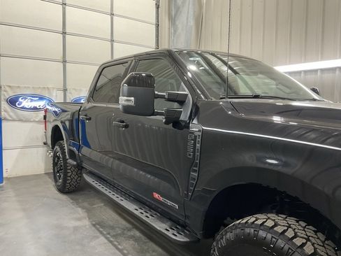 Used 2026 Ford F250 Lariat w/ Tremor Off-Road Package image 4