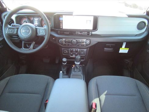 New 2026 Jeep Gladiator Sport image 12