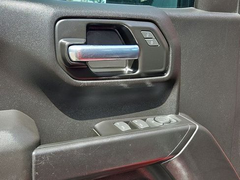 Used 2025 Chevrolet Silverado 1500 Custom w/ Turbomax Blackout Package RWD image 12