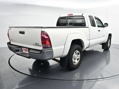 Used 2009 Toyota Tacoma PreRunner w/ SR5 Pkg #2 RWD image 7