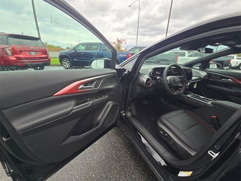 New 2026 Chevrolet Equinox EV RS image 22