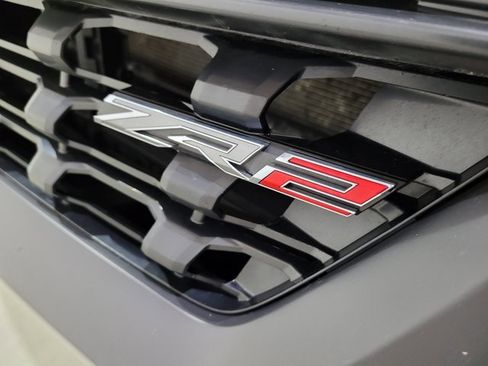 Used 2018 Chevrolet Colorado ZR2 w/ ZR2 Midnight Special Edition image 11