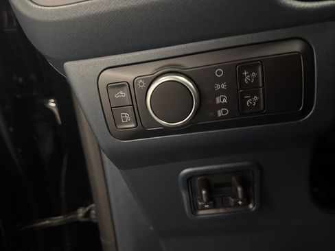 New 2026 Ford Maverick XL AWD/4WD image 23