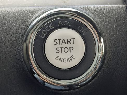 Used 2022 Nissan Armada SL w/ Midnight Edition Package RWD image 41