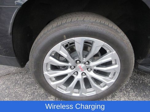 Certified 2024 GMC Yukon Denali w/ LPO, Floor Liner Package image 9