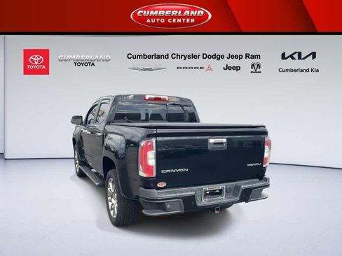 Used 2020 GMC Canyon Denali image 6
