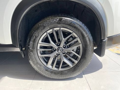 Certified 2026 Nissan Rogue S FWD image 17