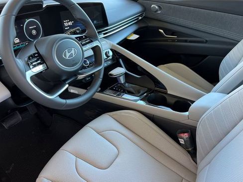 New 2026 Hyundai Elantra Limited image 10