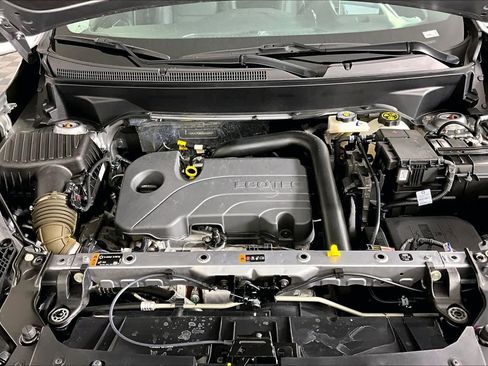 Used 2023 GMC Terrain SLT w/ Tech Package image 31