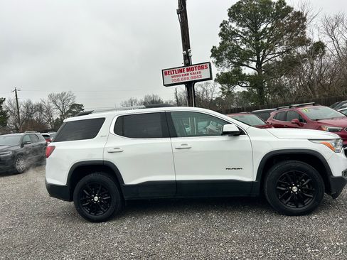 Used 2019 GMC Acadia SLT image 3