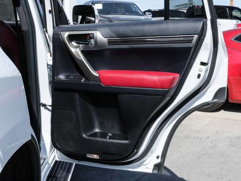 Used 2021 Lexus GX 460 Premium w/ Premium Package AWD/4WD image 41