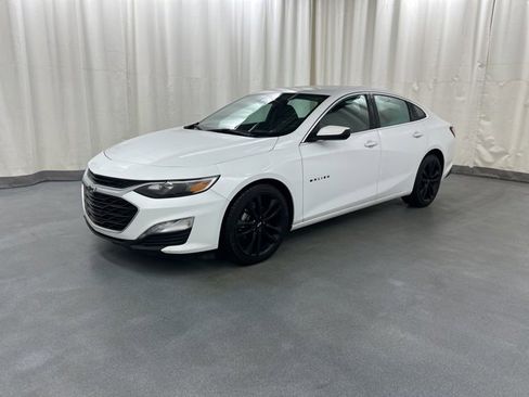 Used 2024 Chevrolet Malibu LT w/ Sport Edition image 10