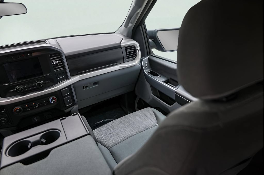 Used 2023 Ford F150 XLT AWD/4WD image 30