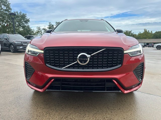 Certified 2025 Volvo XC60 B5 Ultra AWD/4WD image 2