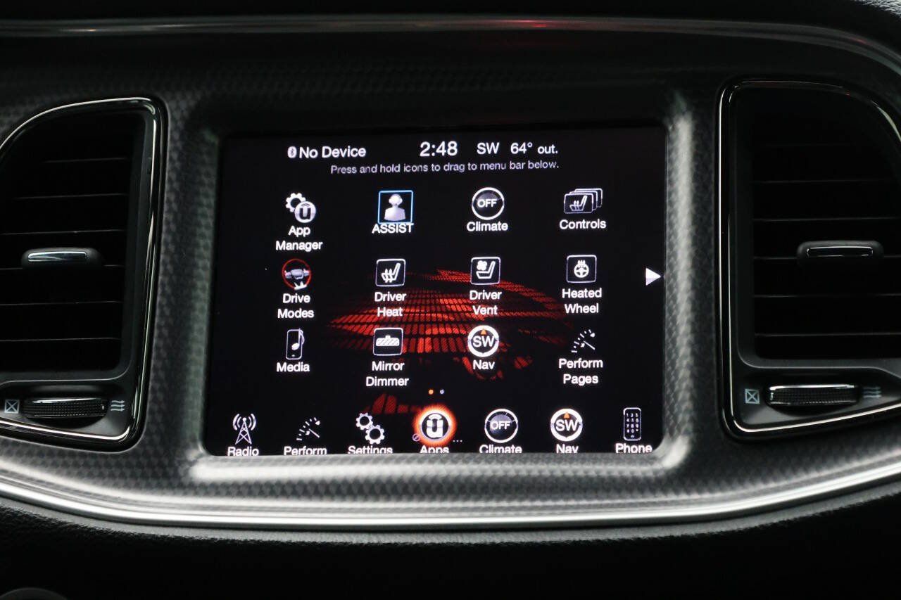 Used 2016 Dodge Challenger SRT Hellcat RWD image 18
