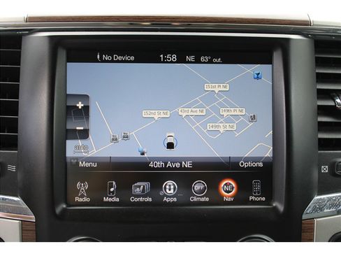 Used 2016 RAM 3500 Laramie image 33