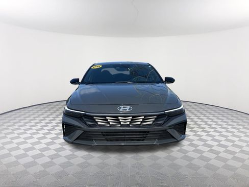Used 2026 Hyundai Elantra Sport FWD image 2