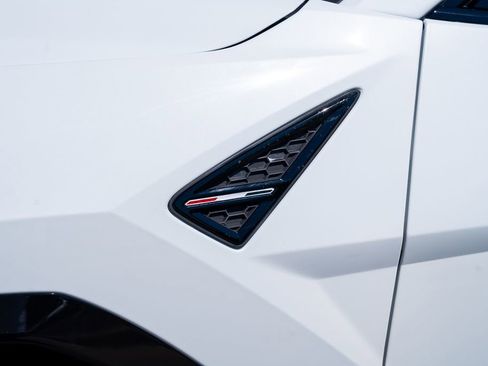 Used 2022 Lamborghini Urus AWD/4WD image 26