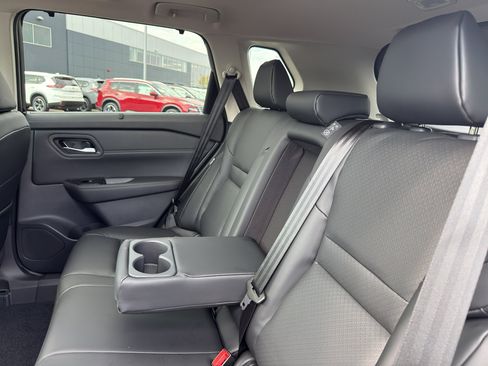 New 2026 Nissan Rogue SV w/ SV Premium Package image 34