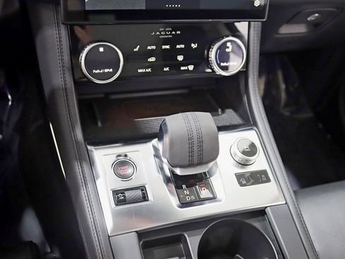 Used 2022 Jaguar F-PACE S image 22