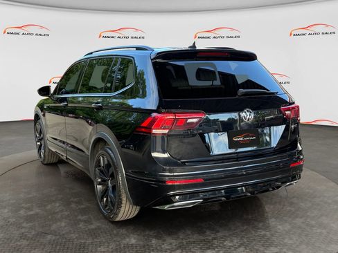 Used 2021 Volkswagen Tiguan SE R-Line AWD/4WD image 8