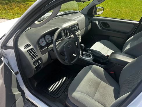 Used 2007 Ford Escape XLT FWD image 13