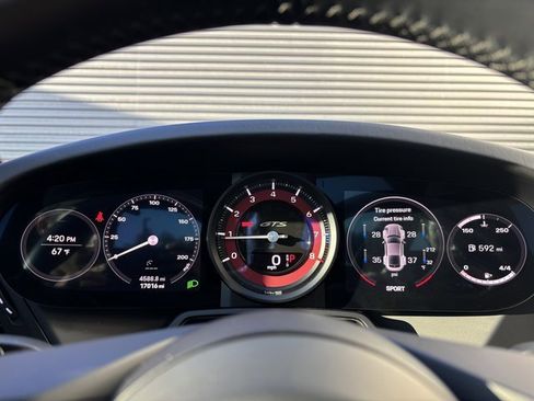 Certified 2022 Porsche 911 Carrera GTS image 18