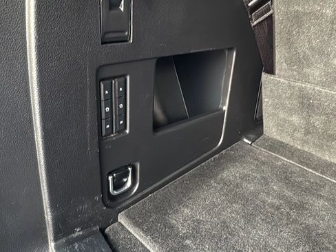 Used 2018 Lincoln Navigator Premiere AWD/4WD image 50