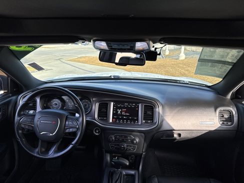 Used 2019 Dodge Charger SXT w/ Plus Group image 25