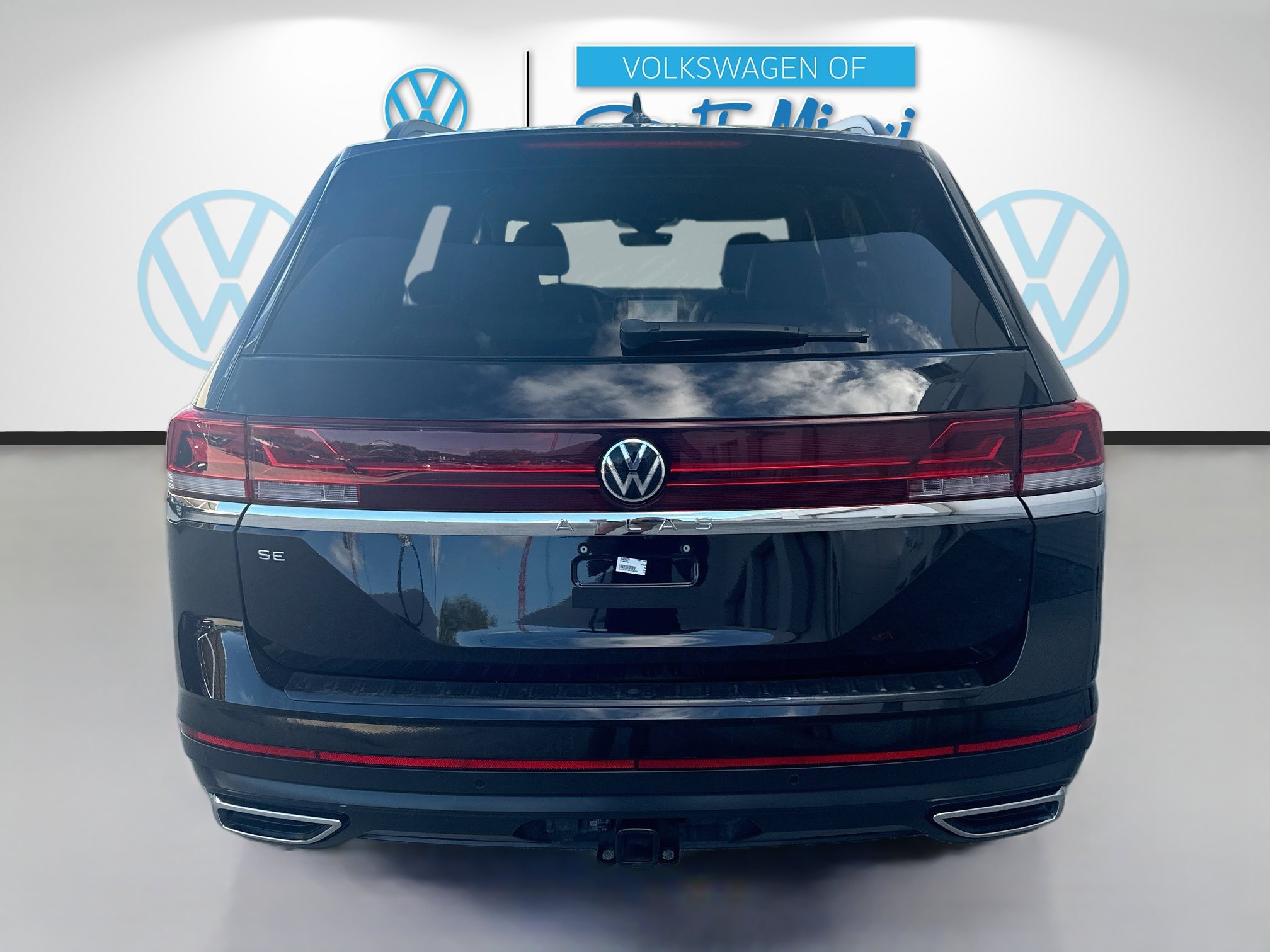 Certified 2024 Volkswagen Atlas SE FWD image 6