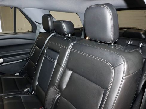 Certified 2024 Ford Explorer XLT w/ Equipment Group 202A image 22