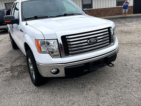 Used 2011 Ford F150 XLT w/ XLT Chrome Pkg AWD/4WD image 4