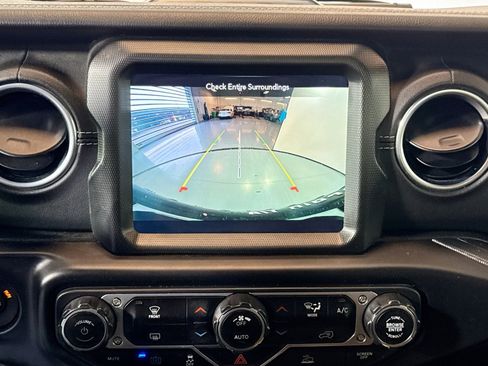 Used 2022 Jeep Wrangler Unlimited Rubicon 4xe image 14