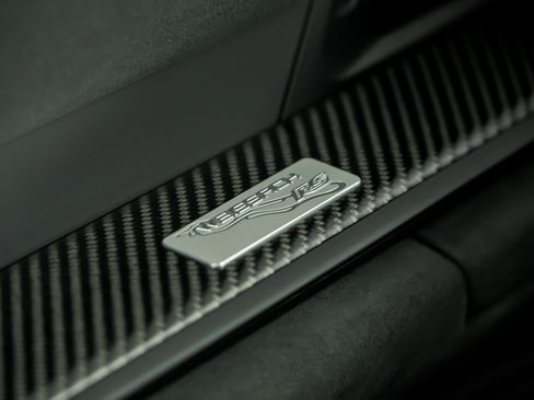 Used 2024 Porsche 911 GT3 RS image 42