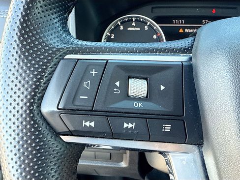 Used 2024 Mitsubishi Outlander SE Black Edition image 37