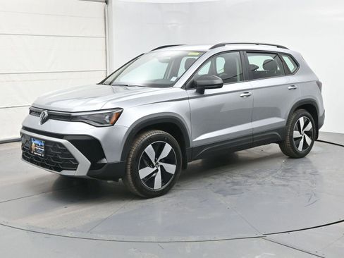 Certified 2025 Volkswagen Taos S w/ Taos Adventure Package (SXB) image 1
